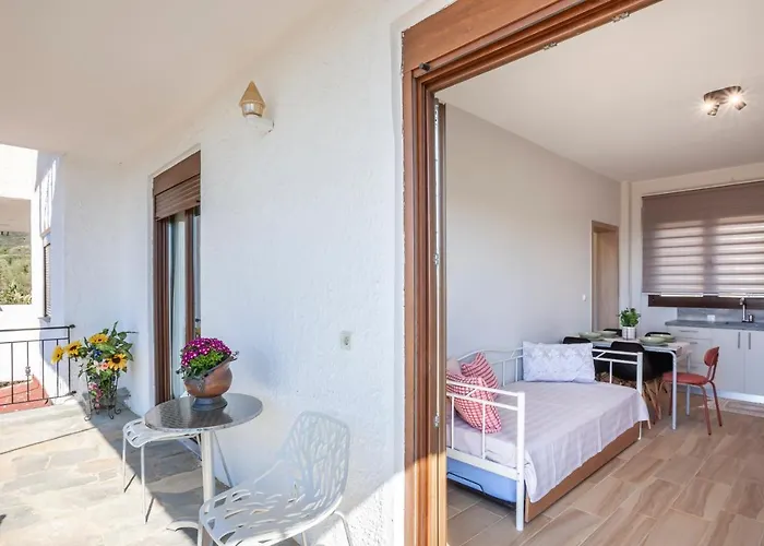 Lucid Dream Apt. |bozinis Daire Psakoudia