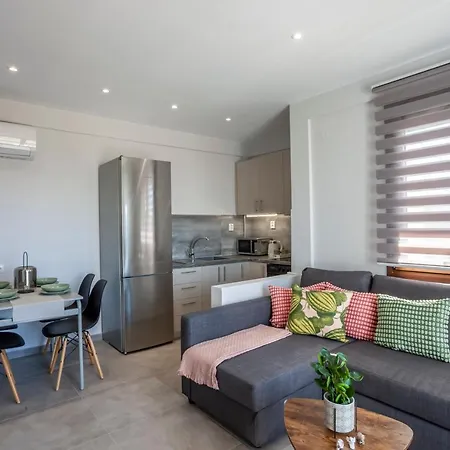 Apartment Lucid Dream Apt. |bozinis Psakoudia