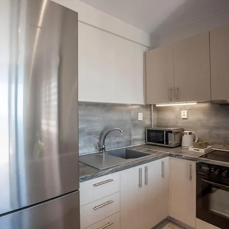 Apartment Lucid Dream Apt. |bozinis