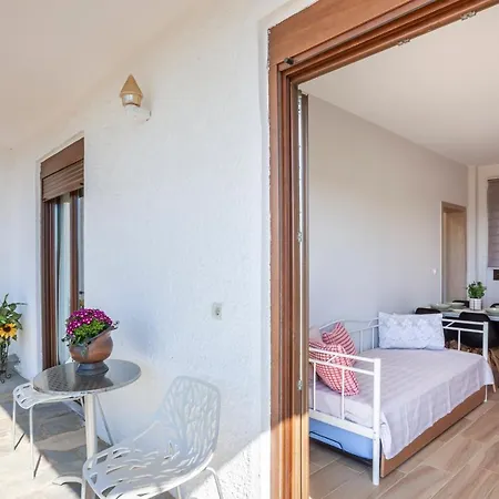 Lucid Dream Apt. |bozinis Apartment Psakoudia