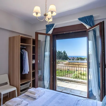 Lucid Dream Apt. |bozinis *