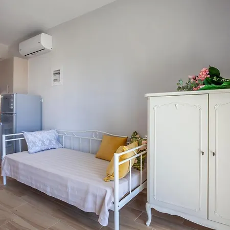 Lucid Dream Apt. |bozinis Daire *