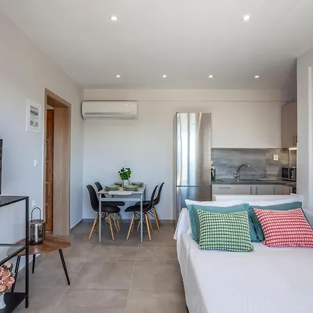 Lucid Dream Apt. |bozinis Daire